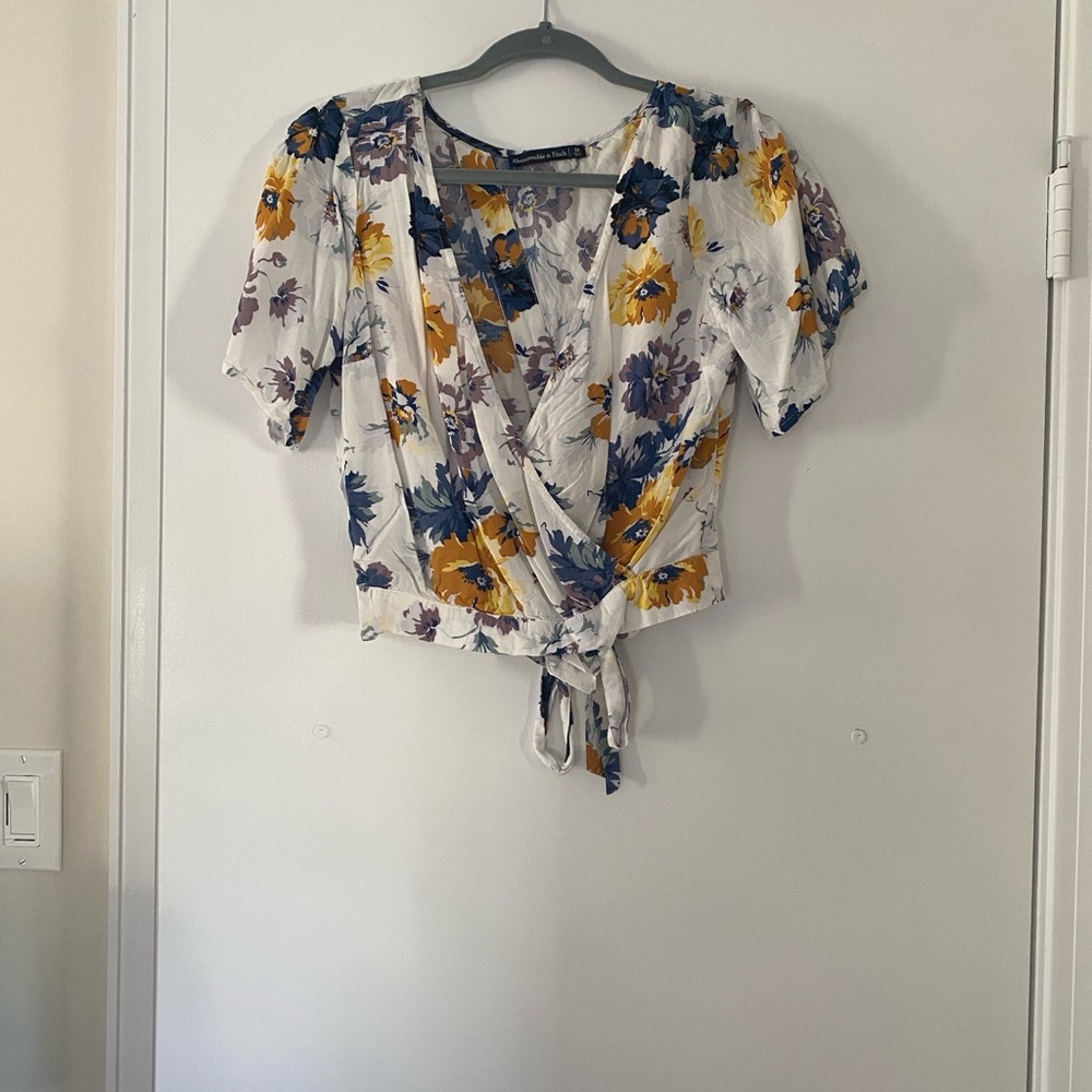Abercrombie & Fitch White Floral Wrap Crop Top with Yellow & Navy